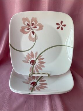 Corelle White Dinner Plate with Pink Floral and Green Vine Accents